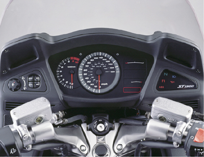 cockpit2.jpg